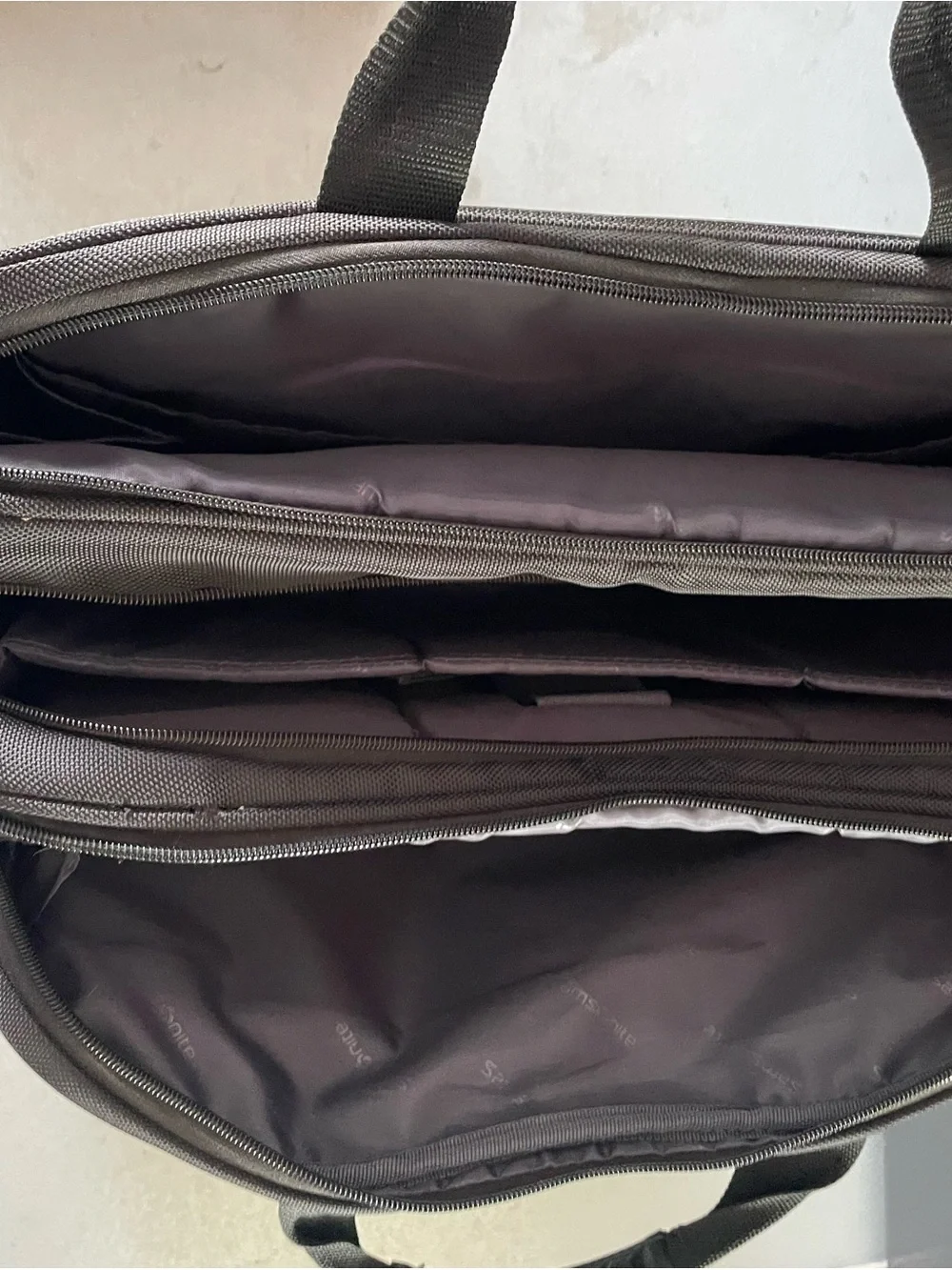 Samsonite Black Laptop Briefcase with Silver Zippers